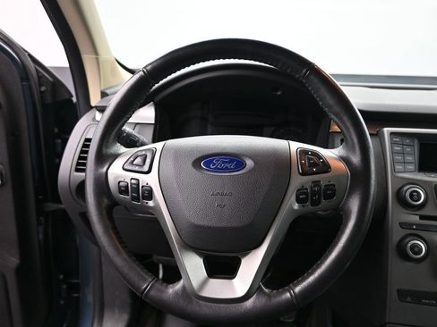 Used 2016 Ford Flex SE image 19