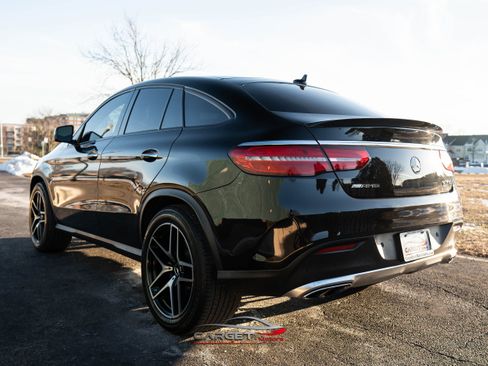 Used 2018 Mercedes-Benz GLE 43 AMG 4MATIC w/ Parking Assist Package image 5