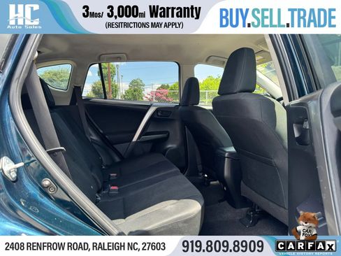 Used 2018 Toyota RAV4 LE w/ All Weather Liner Package AWD/4WD image 19