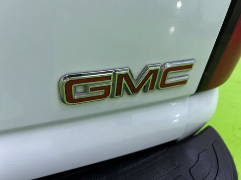Used 2004 GMC Yukon SLE RWD image 13