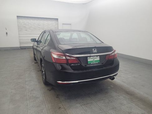Used 2016 Honda Accord LX image 5