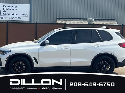 Used 2023 BMW X5 xDrive40i AWD/4WD image 10