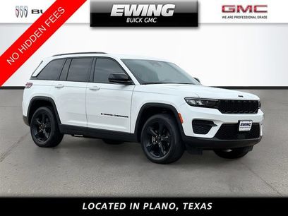 Used 2023 Jeep Grand Cherokee Altitude
