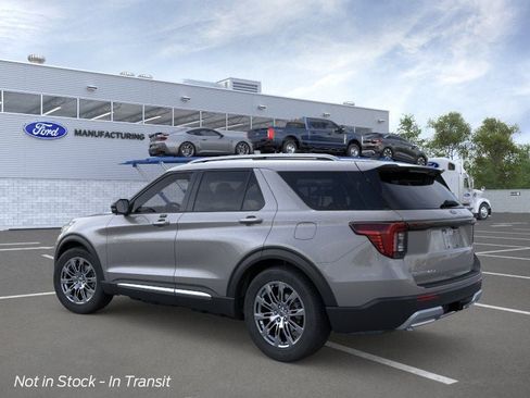 New 2026 Ford Explorer Platinum RWD image 4