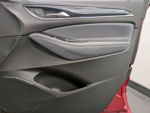 Used 2023 Buick Enclave Essence w/ Experience Buick Package image 27