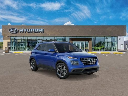 New 2026 Hyundai Venue SEL FWD image 2