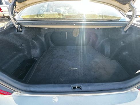 Used 2003 Toyota Camry LE FWD image 16