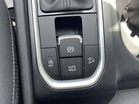 Used 2019 Hyundai Santa Fe SE AWD/4WD image 28