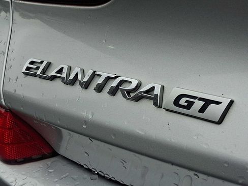 Used 2018 Hyundai Elantra GT w/ Style Package 02 FWD image 30