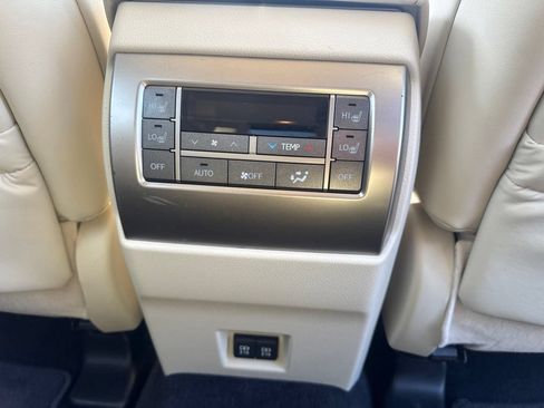 Used 2021 Lexus GX 460 Premium AWD/4WD image 12