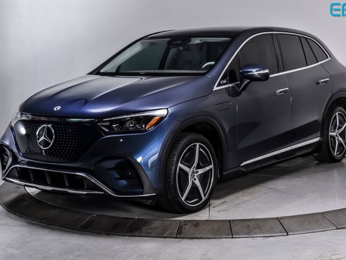 Used 2023 Mercedes-Benz EQE 500 4MATIC SUV image 2