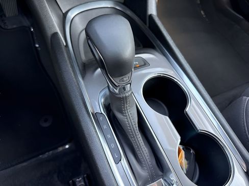 Used 2024 Chevrolet Malibu LT w/ Midnight Edition FWD image 18