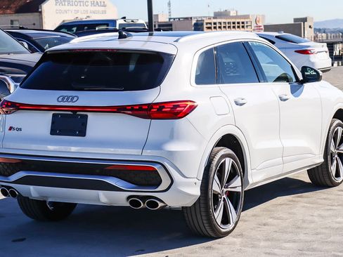 New 2025 Audi SQ5 Premium Plus AWD/4WD image 4