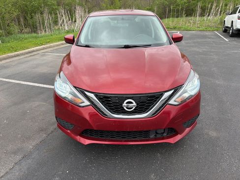 Used 2019 Nissan Sentra S image 11