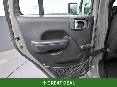 Used 2023 Jeep Wrangler Unlimited Sport AWD/4WD image 29