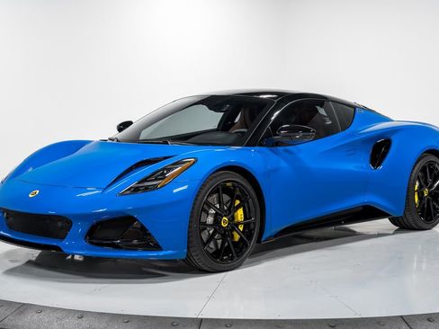 Used 2024 Lotus Emira First Edition image 7
