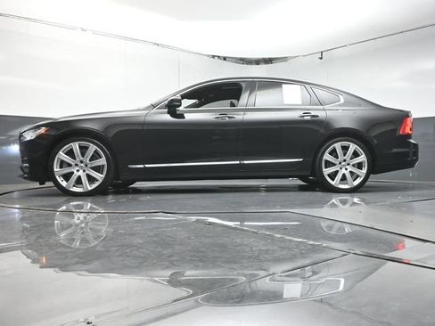 Used 2017 Volvo S90 T6 Inscription w/ Vision Package AWD/4WD image 36