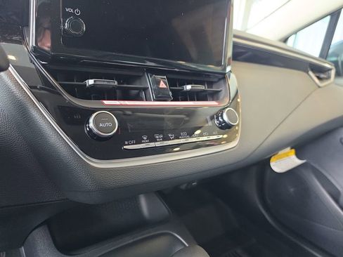 New 2026 Toyota Corolla LE FWD image 17