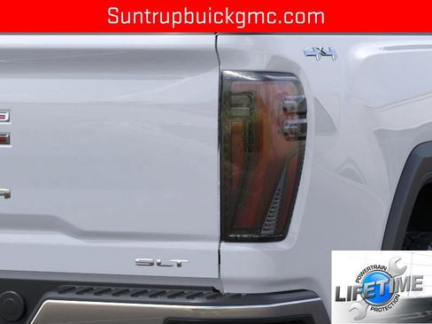 New 2026 GMC Sierra 2500 SLT w/ SLT Premium Package image 11