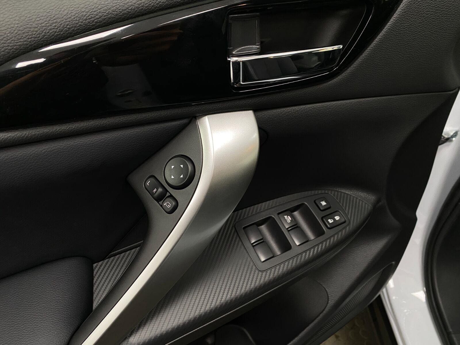 New 2026 Mitsubishi Eclipse Cross AWD image 30