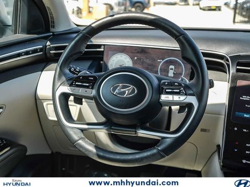 Certified 2023 Hyundai Tucson Limited AWD/4WD image 15
