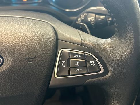 Used 2017 Ford Escape Titanium AWD/4WD image 32