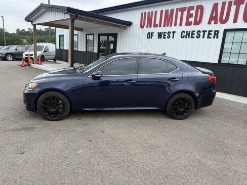 Used 2011 Lexus IS 350 AWD w/ Luxury Plus Value Edition image 11