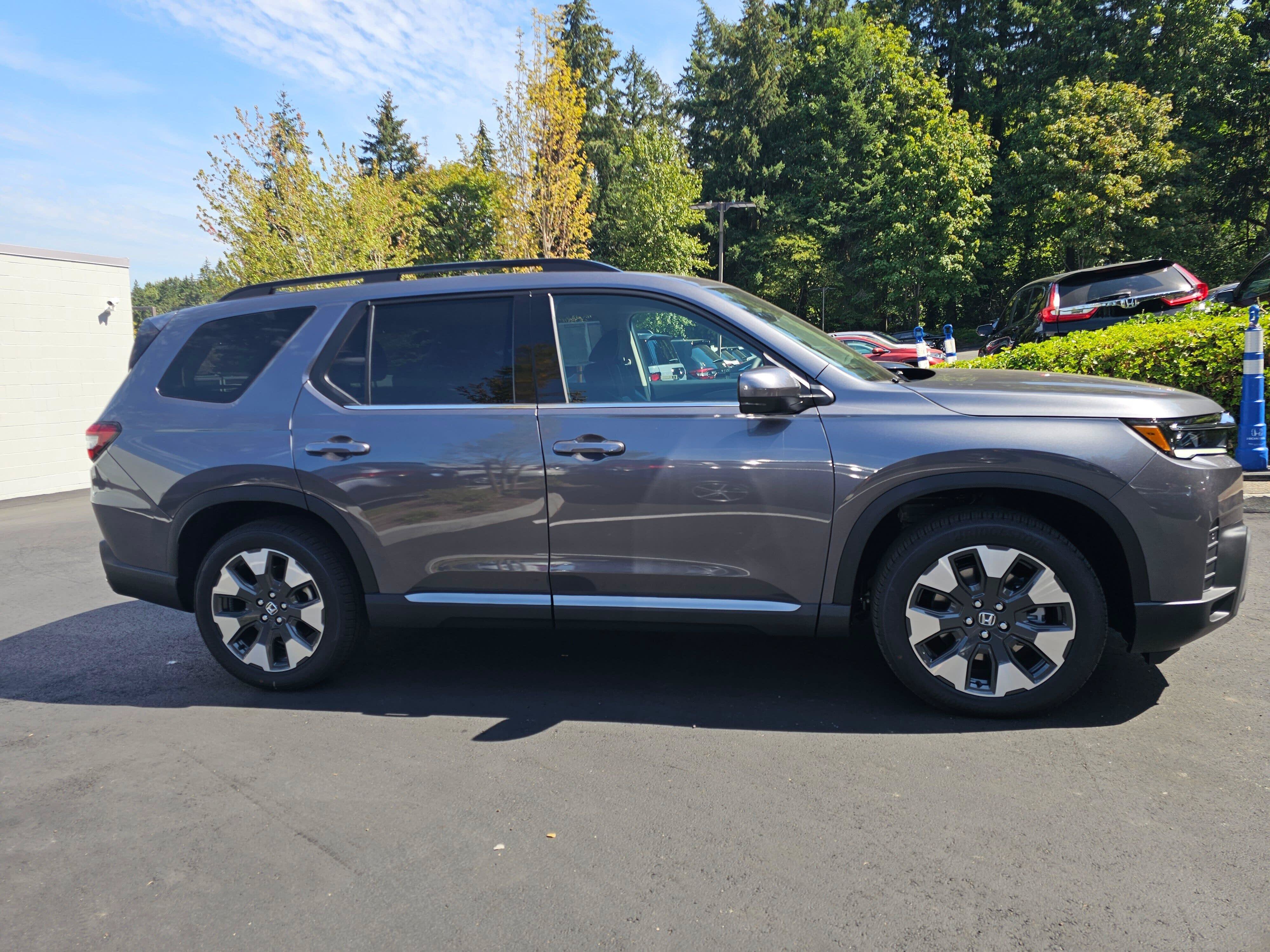 New 2026 Honda Pilot Elite image 8