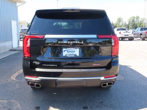 Used 2025 GMC Yukon Denali AWD/4WD image 10