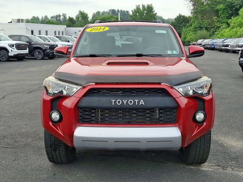 Used 2014 Toyota 4Runner Trail AWD/4WD image 2