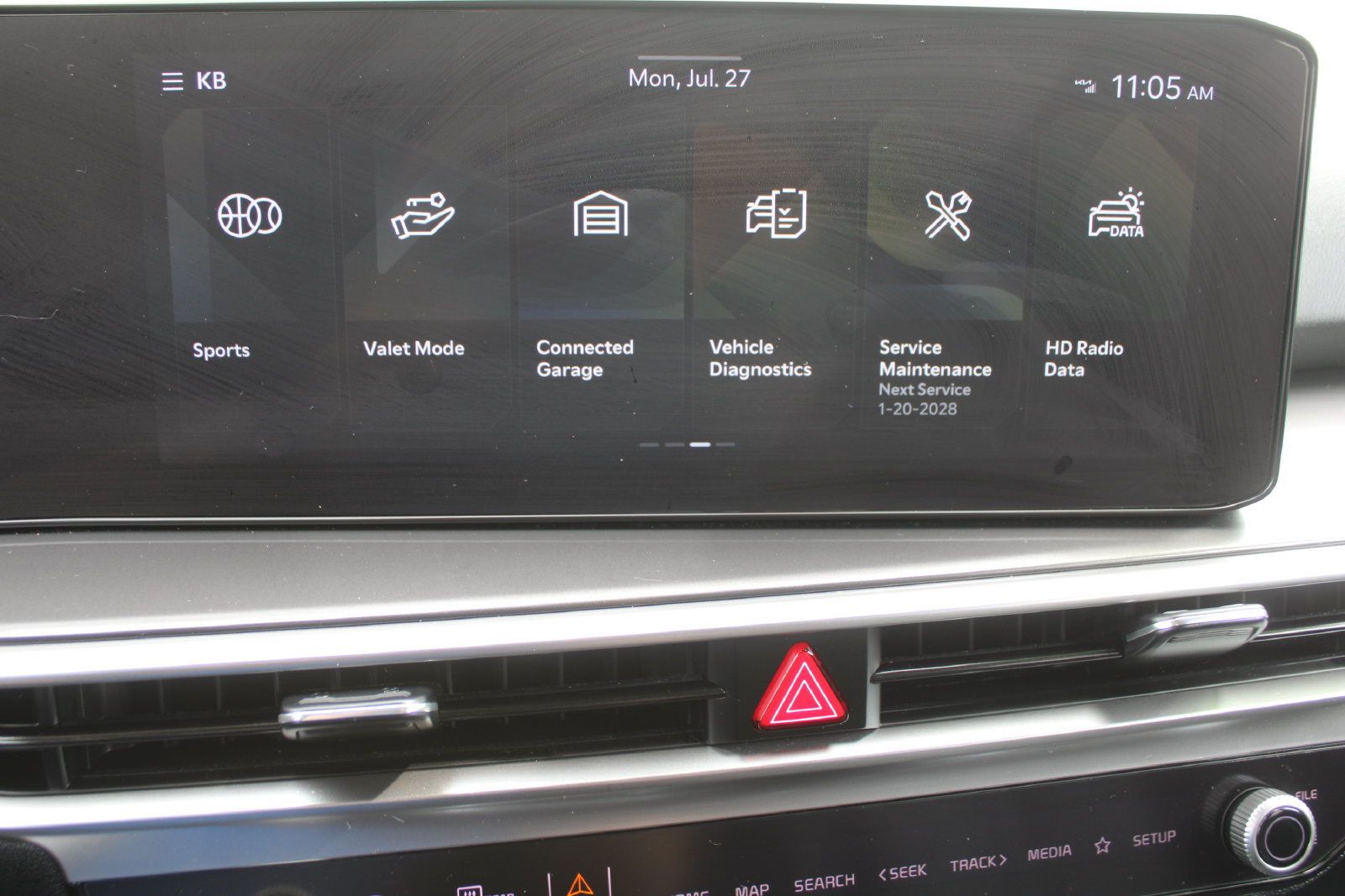 Certified 2025 Kia Sorento S FWD image 45