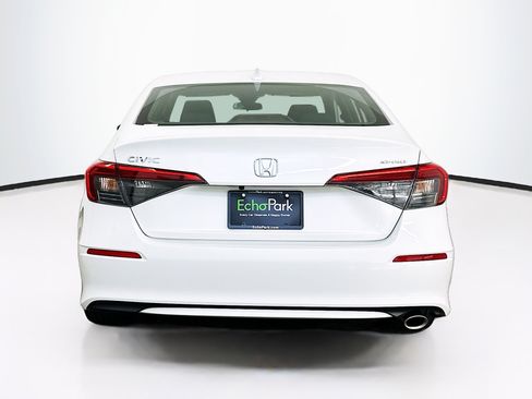 Used 2024 Honda Civic Sport image 7