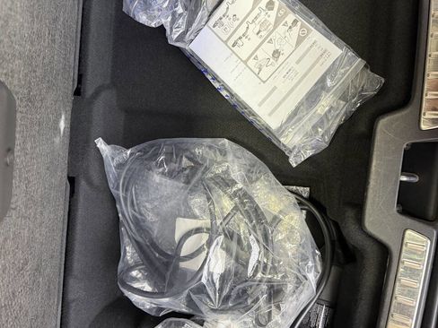 Used 2022 Volvo XC90 T8 Inscription image 23