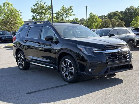 Used 2024 Subaru Ascent Limited w/ Technology Package AWD/4WD image 7
