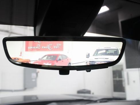 Used 2020 GMC Sierra 1500 Denali w/ Denali Ultimate Package image 3