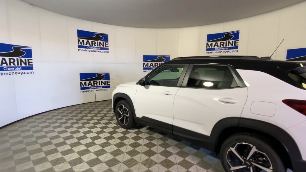 Used 2023 Chevrolet TrailBlazer RS w/ Convenience Package FWD image 8