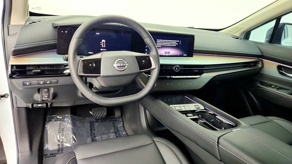 Used 2025 Nissan Murano SL AWD/4WD image 13