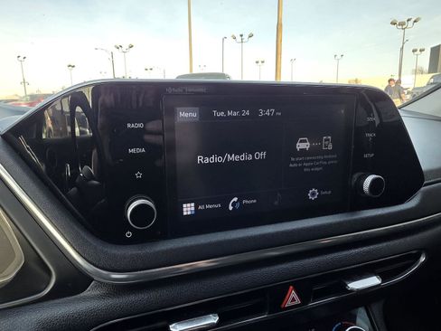 Used 2022 Hyundai Sonata SEL w/ Cargo Package image 18