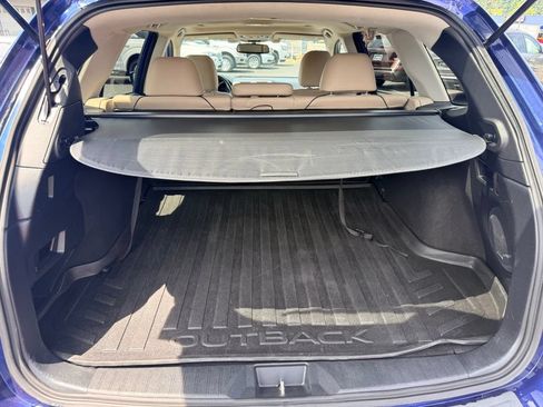 Used 2015 Subaru Outback 3.6R Limited AWD/4WD image 41