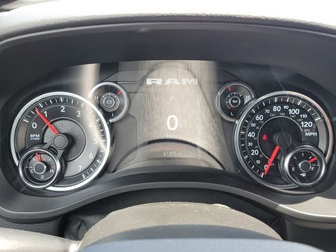 Used 2021 RAM 1500 Big Horn image 24