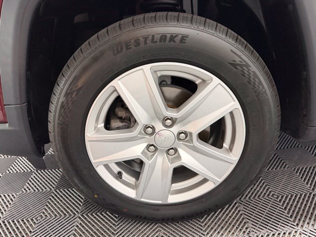 Used 2022 Jeep Compass Latitude AWD/4WD image 43