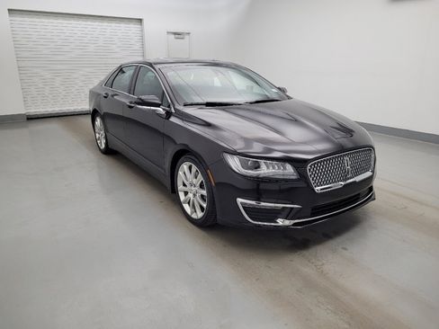 Used 2020 Lincoln MKZ Reserve w/ Elements Package FWD image 13