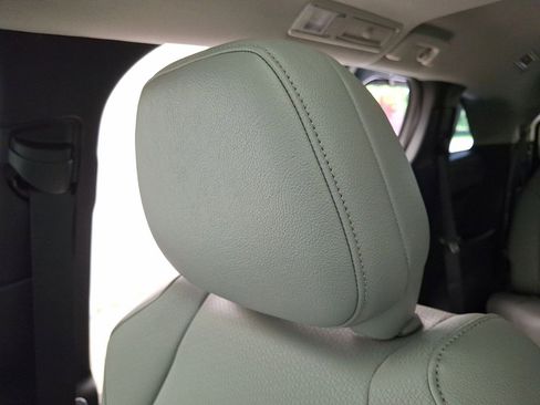 Used 2026 Toyota Sienna XLE FWD image 21