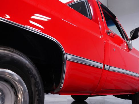 Used 1987 GMC Sierra 1500 image 23