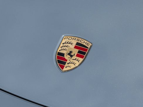Certified 2017 Porsche 911 Carrera image 18