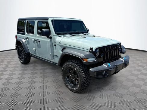 Used 2023 Jeep Wrangler Unlimited w/ Cold Weather Group AWD/4WD image 4