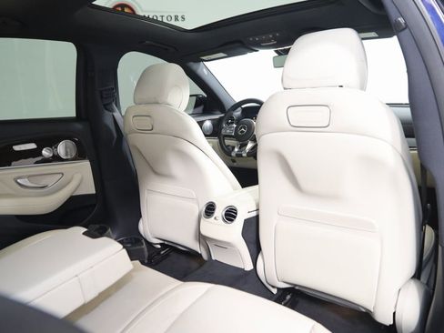 Used 2019 Mercedes-Benz E 63 AMG S image 19