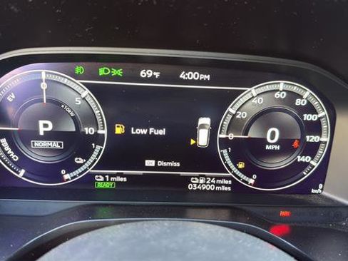 Used 2023 Mitsubishi Outlander SEL AWD/4WD image 16