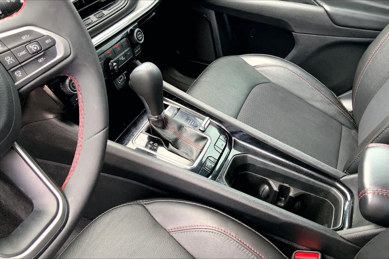 Used 2022 Jeep Compass Trailhawk AWD/4WD image 16