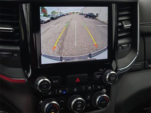 Used 2024 RAM 1500 Laramie image 19